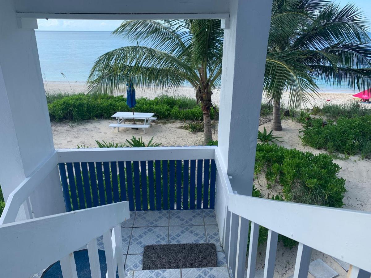 Beach'nbarefoot Apartment Nassau