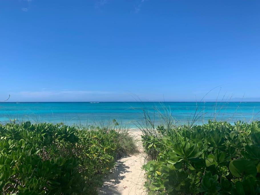 Beach'nbarefoot * Nassau